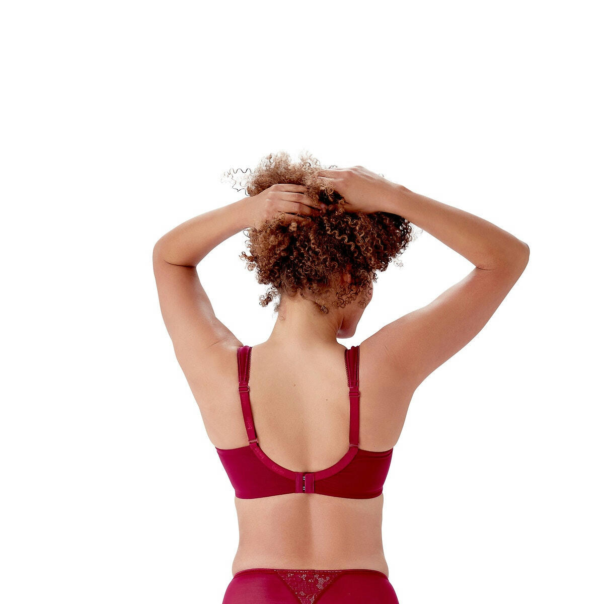 Soutien-gorge emboîtant sans armatures