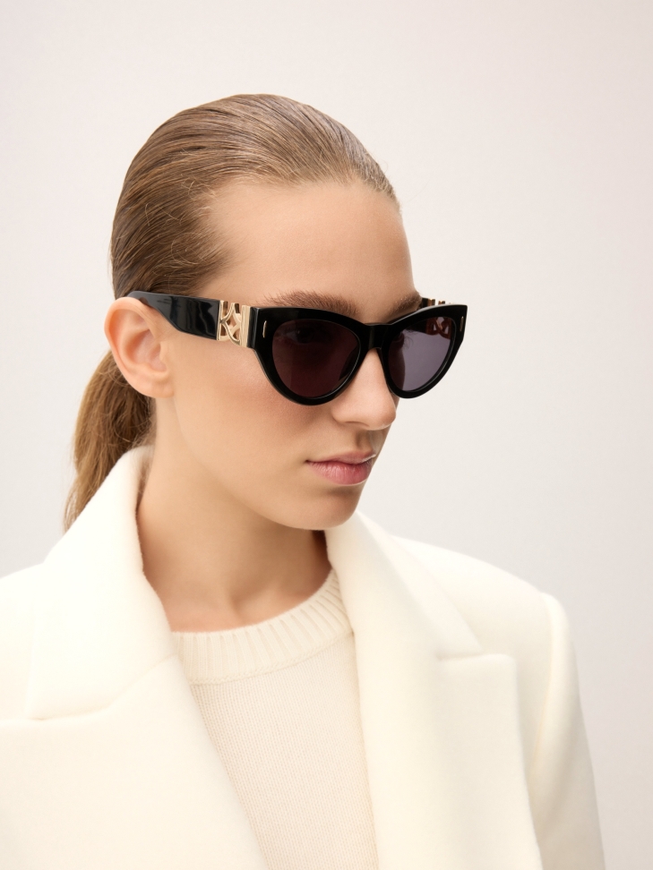 Women's cat-eye sunglasses with black frame