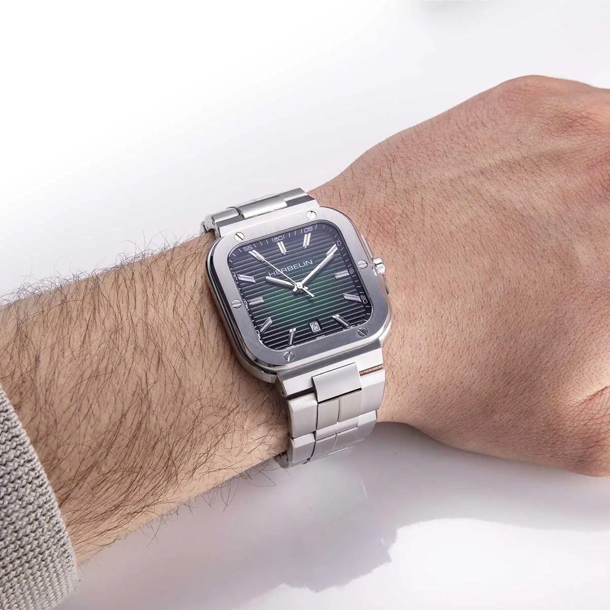 CAP CAMARAT – SQUARE QUARTZ – ACIER & VERT