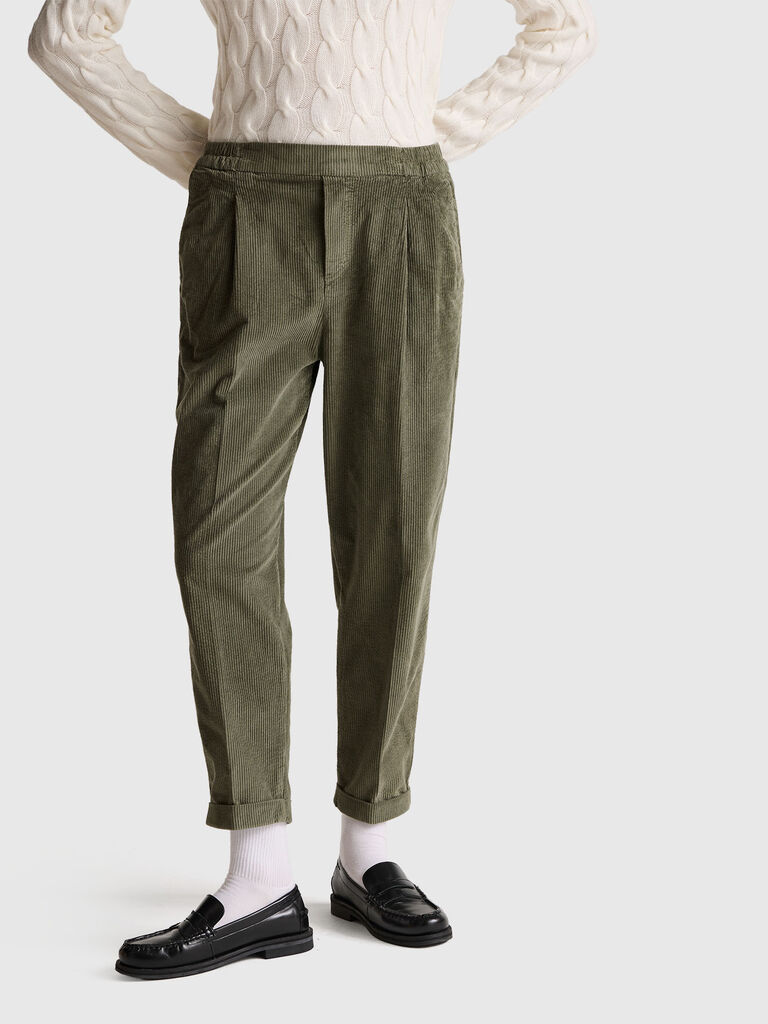 Chinos in velvet with stretch waist