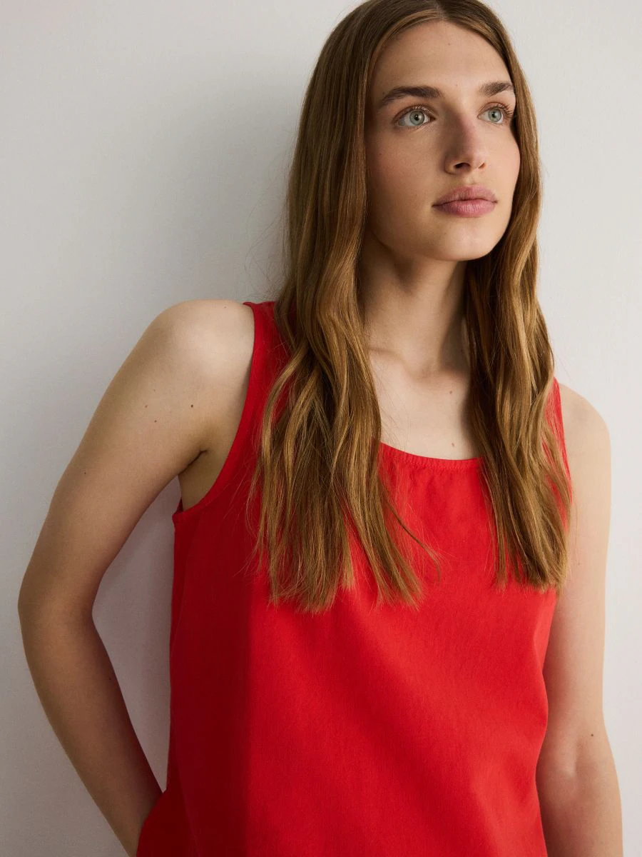 Plain Top