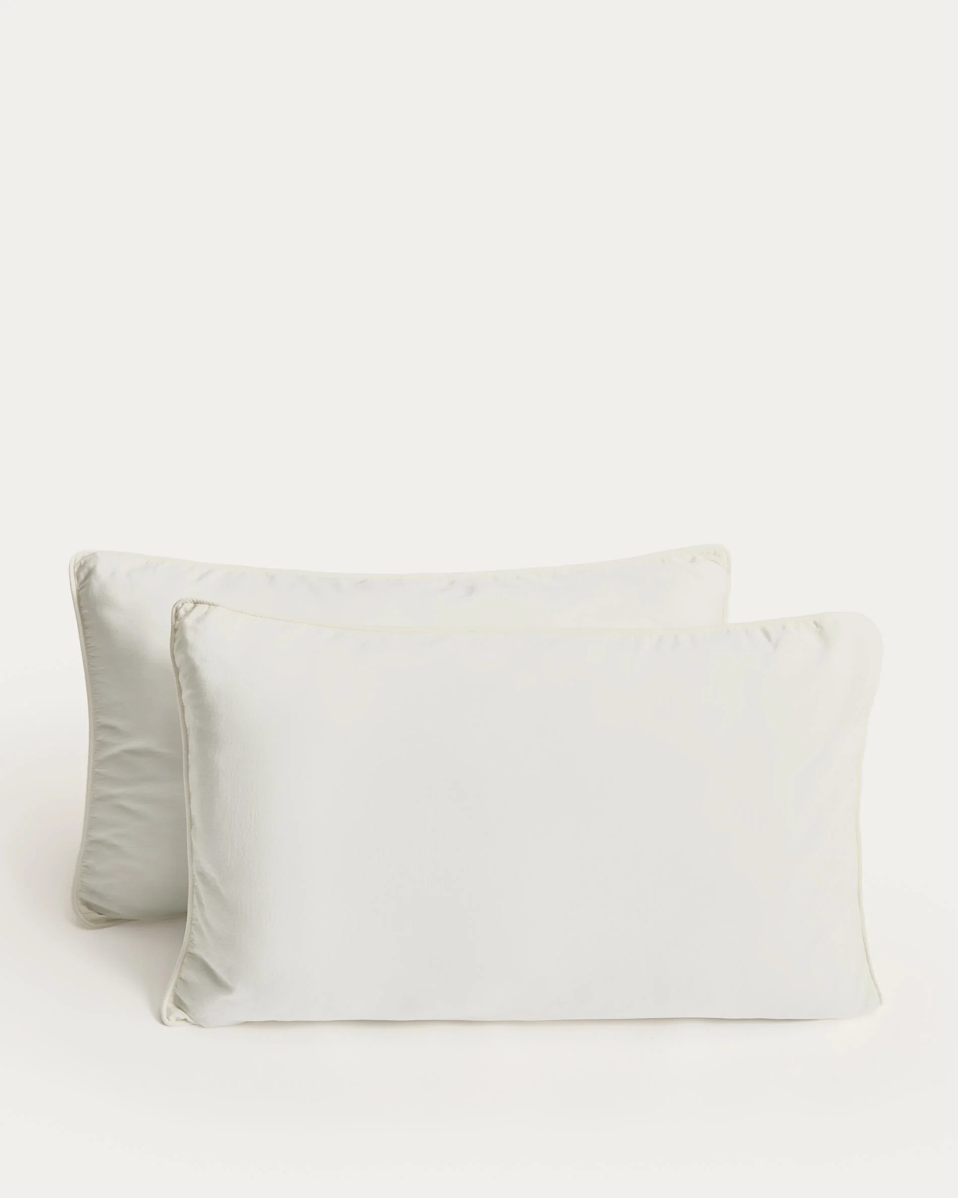 Sirale set of 2 100% cotton sateen pillowcases with washed white finish 50 x 80cm
