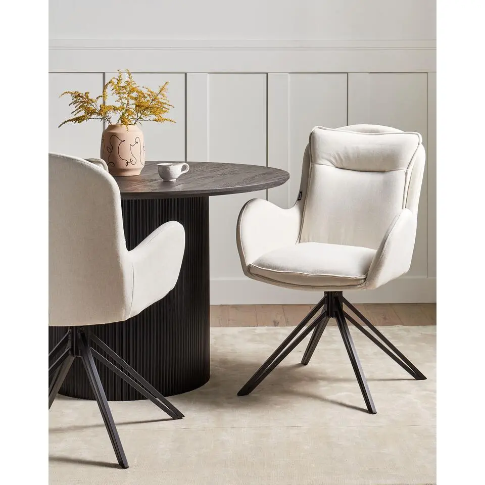 AVELAR - Set van 2 eetkamerstoelen - Lichtbeige - Polyester