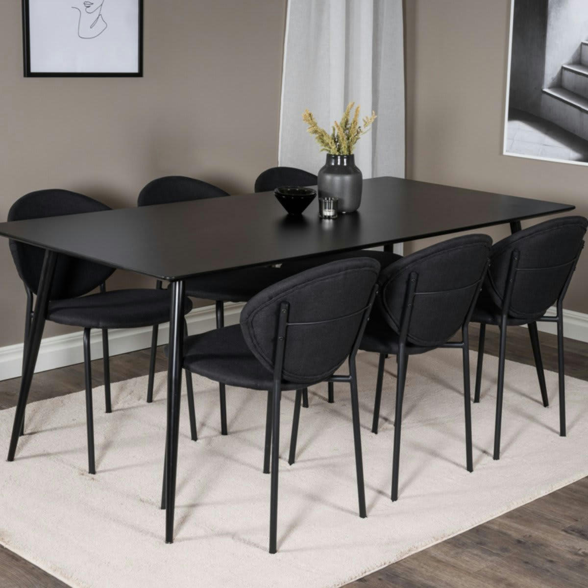 AMANDA - Table à manger rectangulaire noire avec pieds en métal