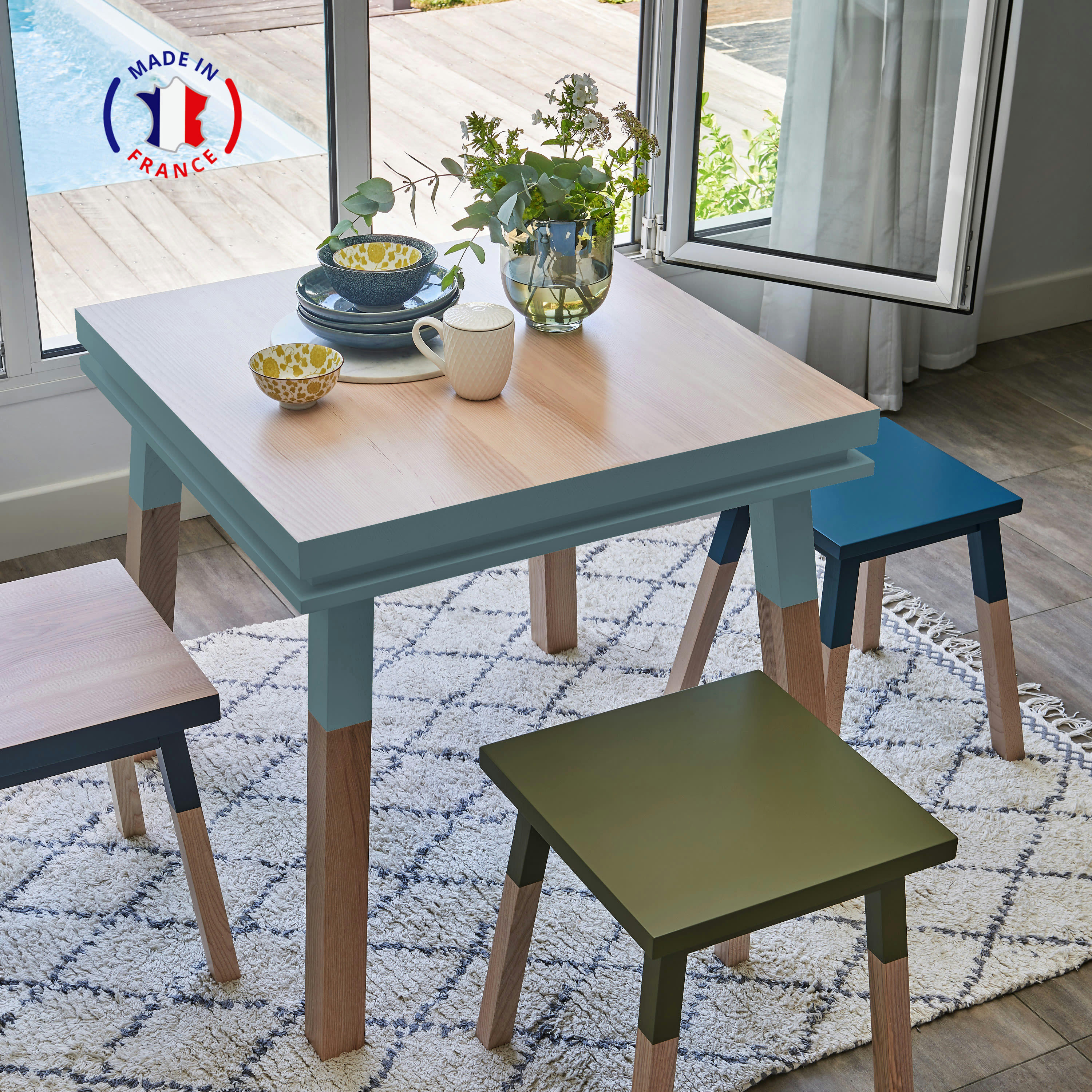 EGEE - Table de cuisine carrée avec tiroir 100 cm, 100% frêne massif