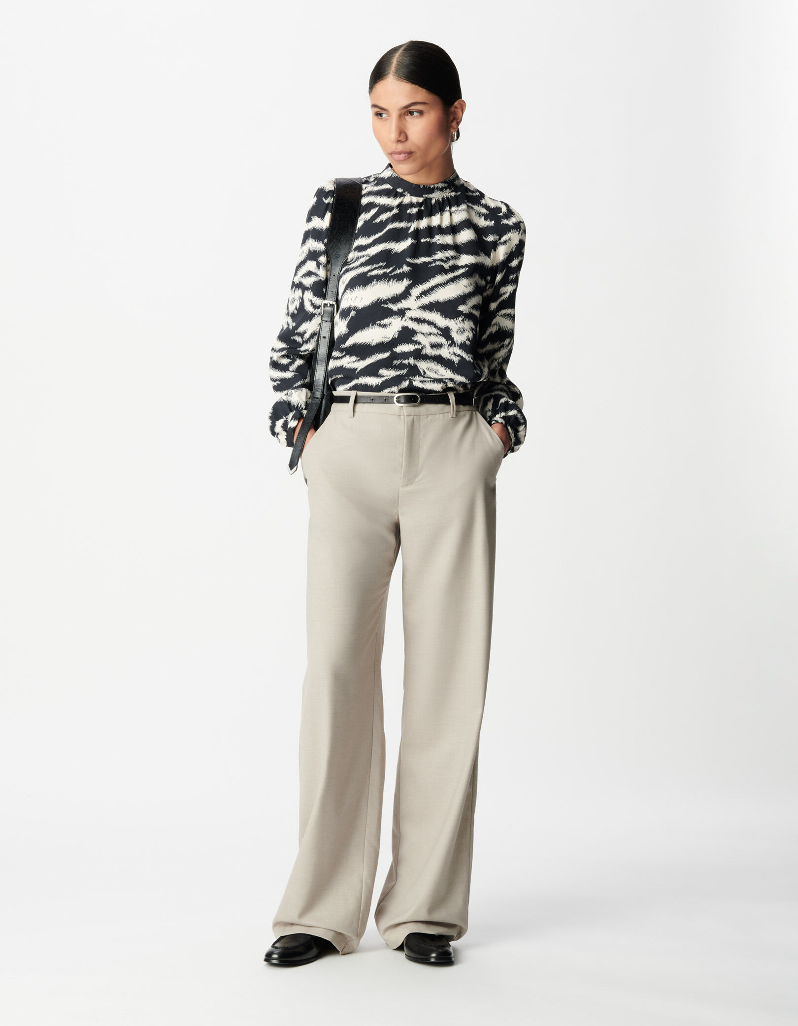 Blouse noire imprimé zèbre Femme