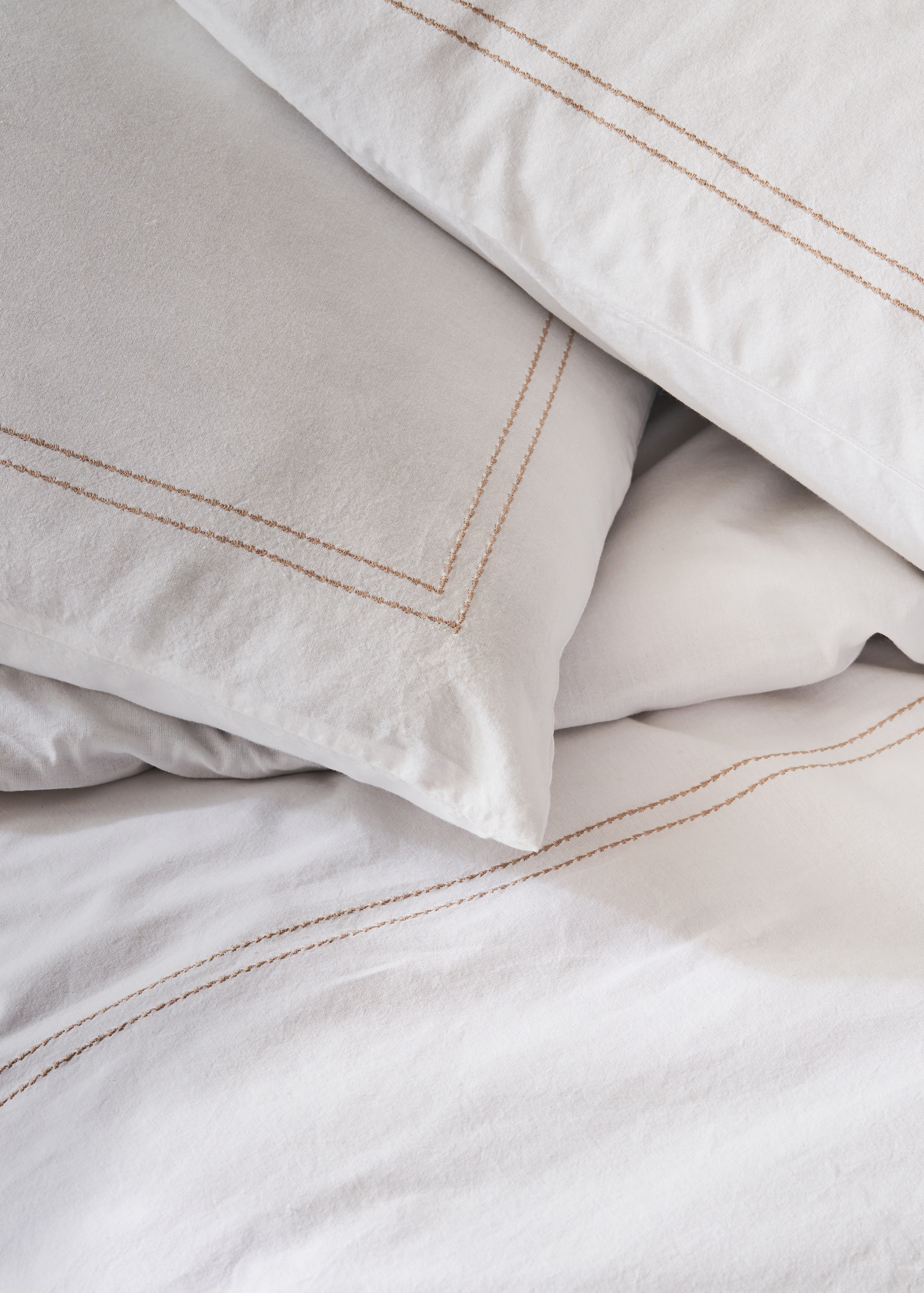 HOUSSE DE COUETTE EN COTON LAVÉ TAUPE