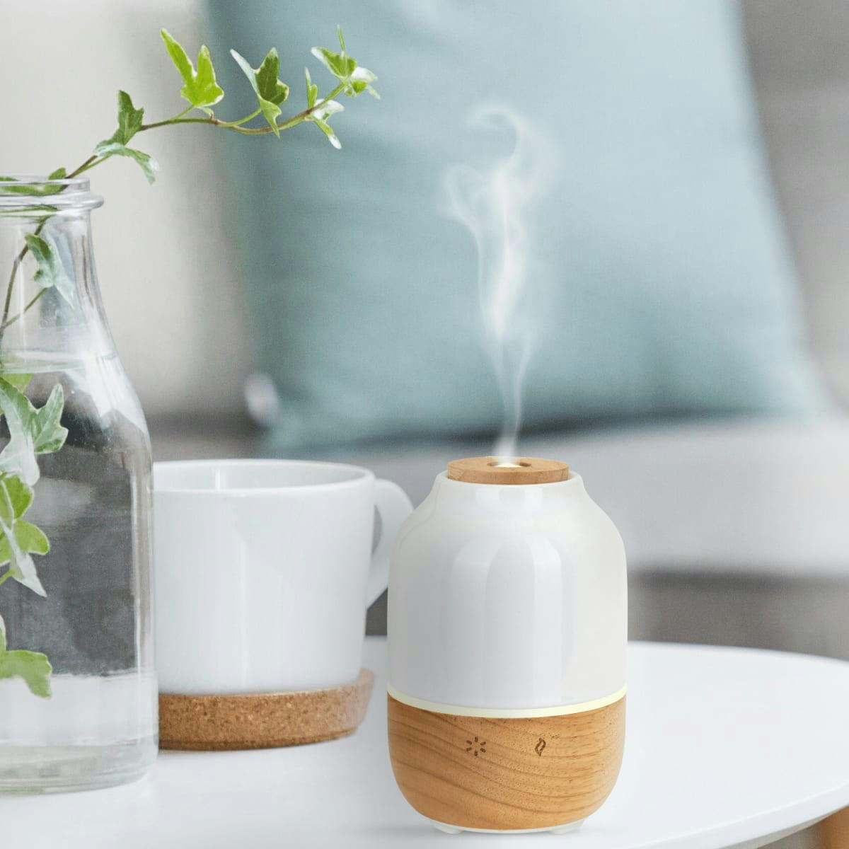 - Diffuseur d'huiles essentielles