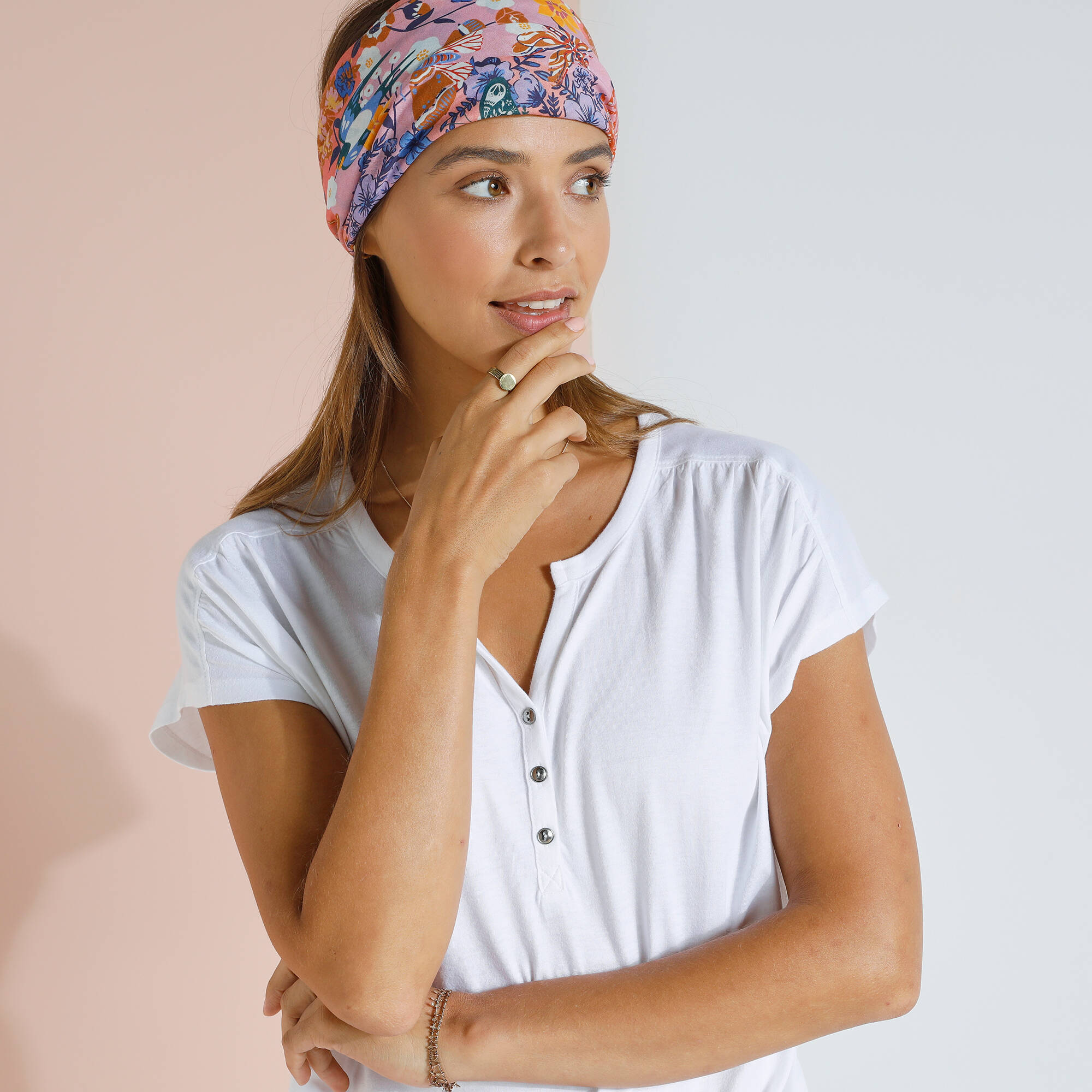 Tee-shirt col tunisien manches courtes, uni