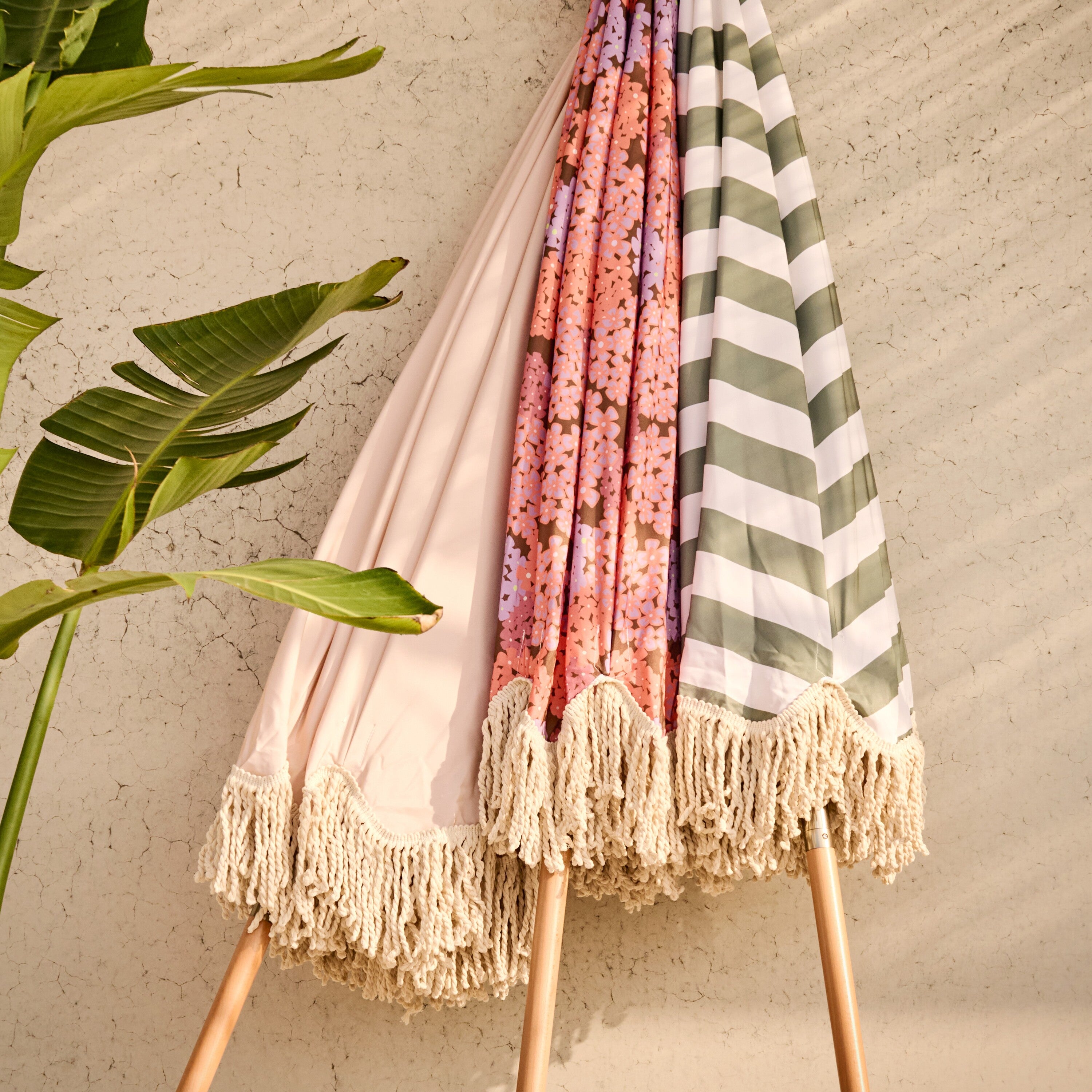 by fonQ Breez Parasol Ø 200 cm - Striped Sage