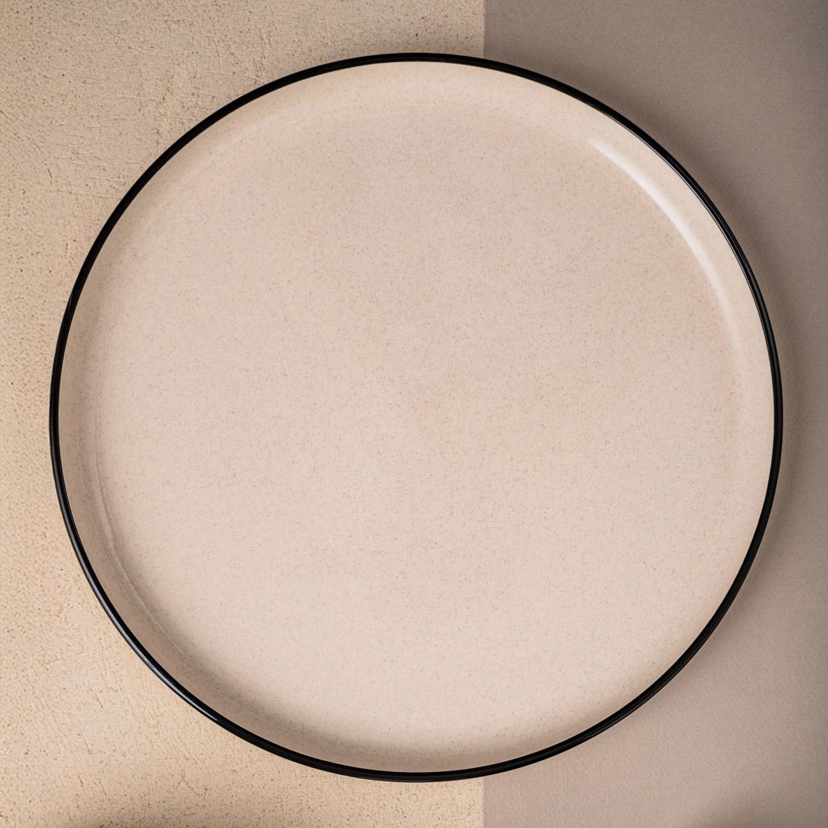 Talerz AZRA obiadowy z czarnym rantem 27,5 cm