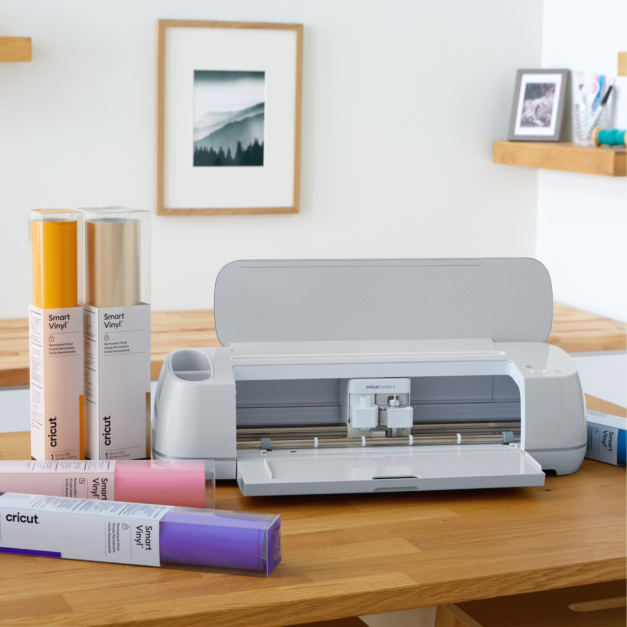 Cricut Maker&reg; 3 + Essentials Bundle + Cricut Access&trade; Subscription