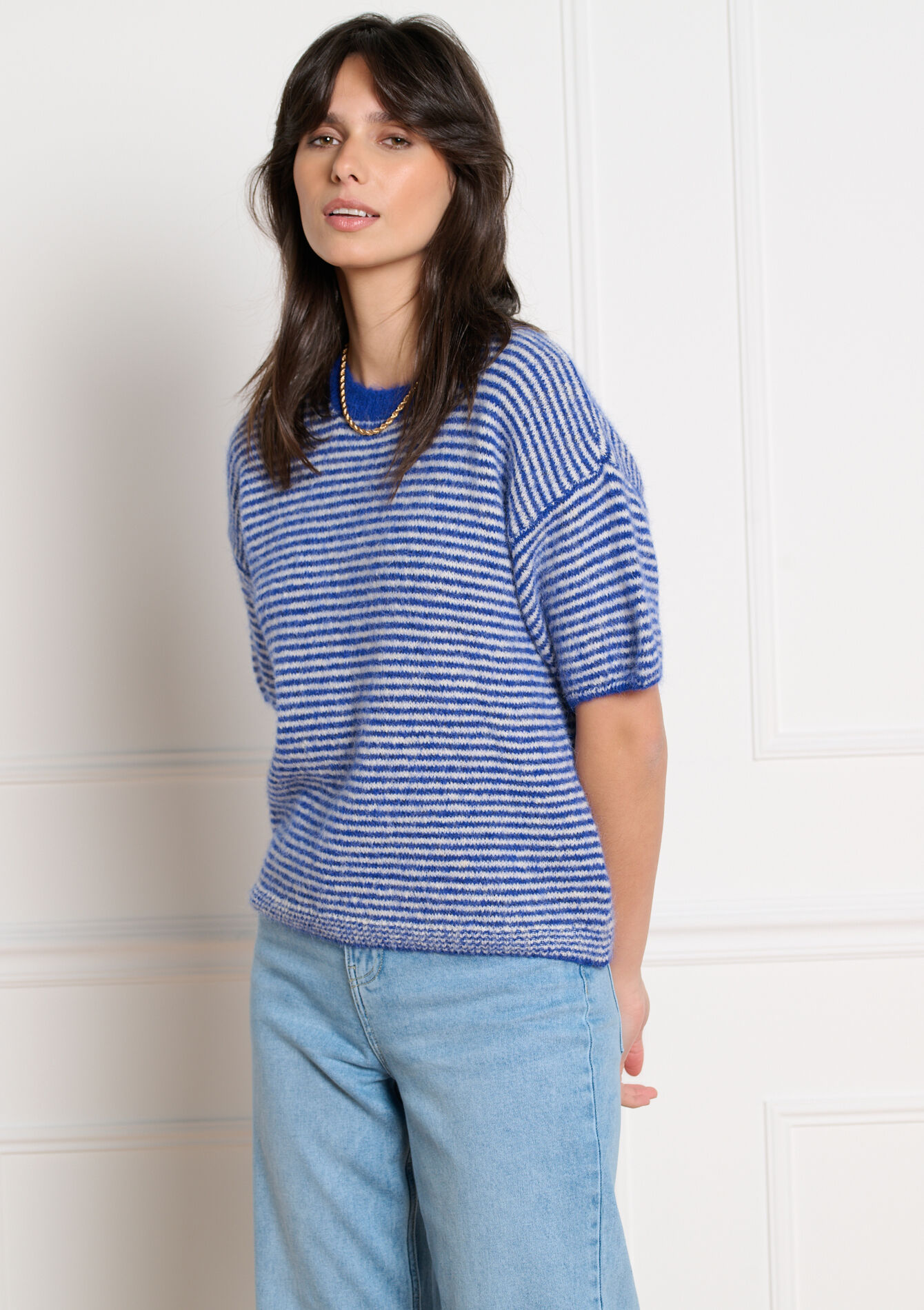 Gestreepte trui met korte mouwen