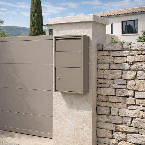 Boîte aux lettres murale taupe en acier galvanisé avec cylindre de sécurité et 2 clés