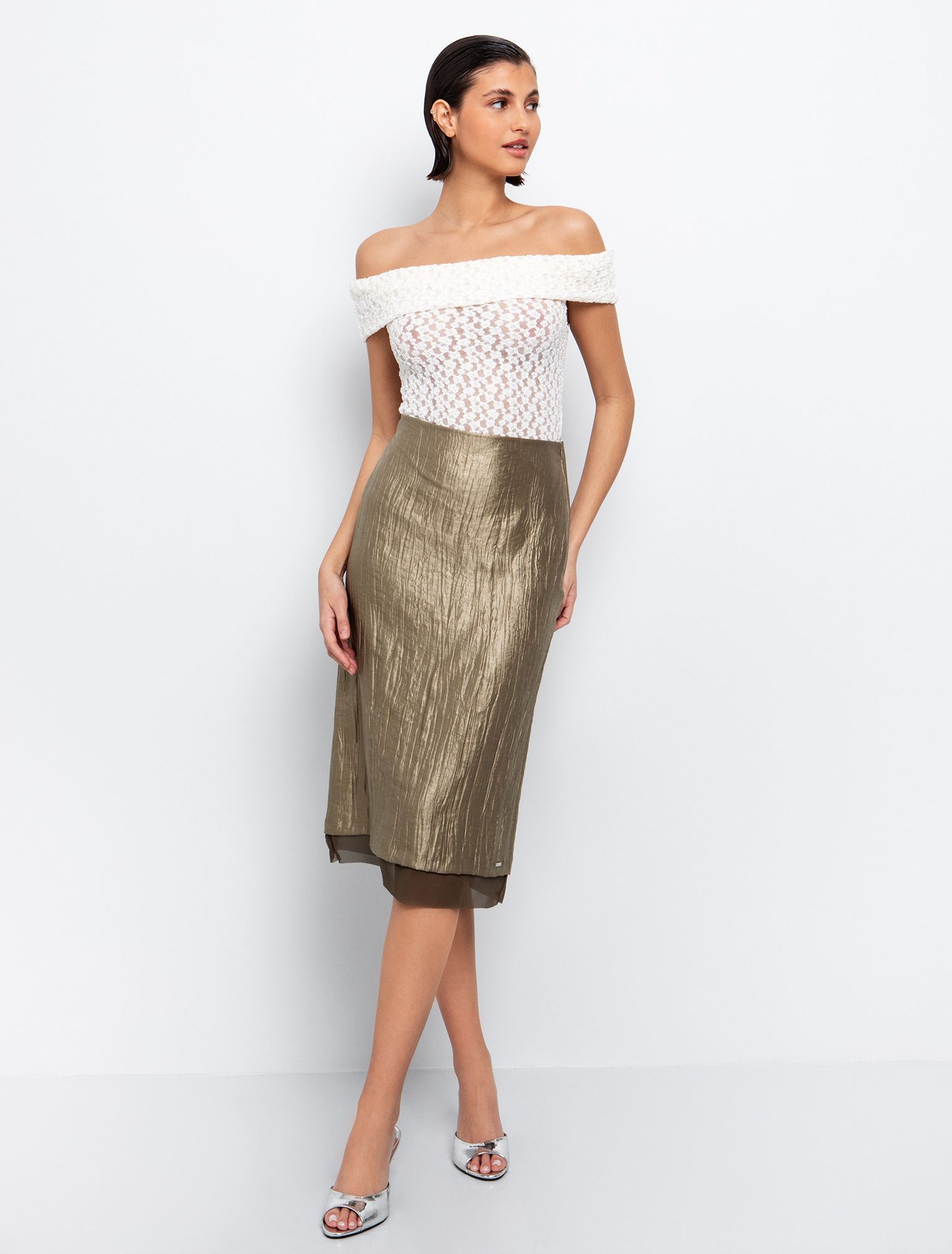 Off shoulder τοπ δαντέλα