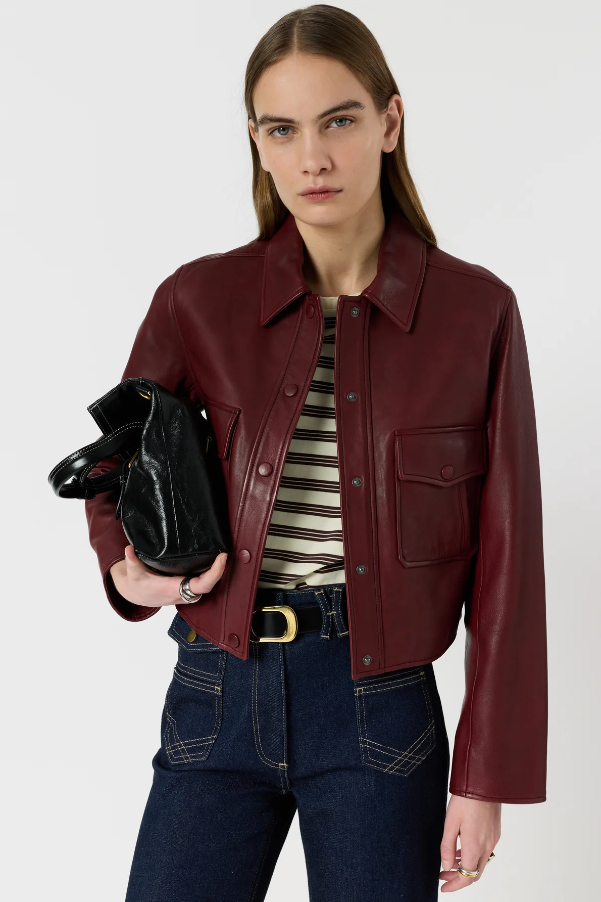 Veste courte en cuir bordeaux - NOEVE