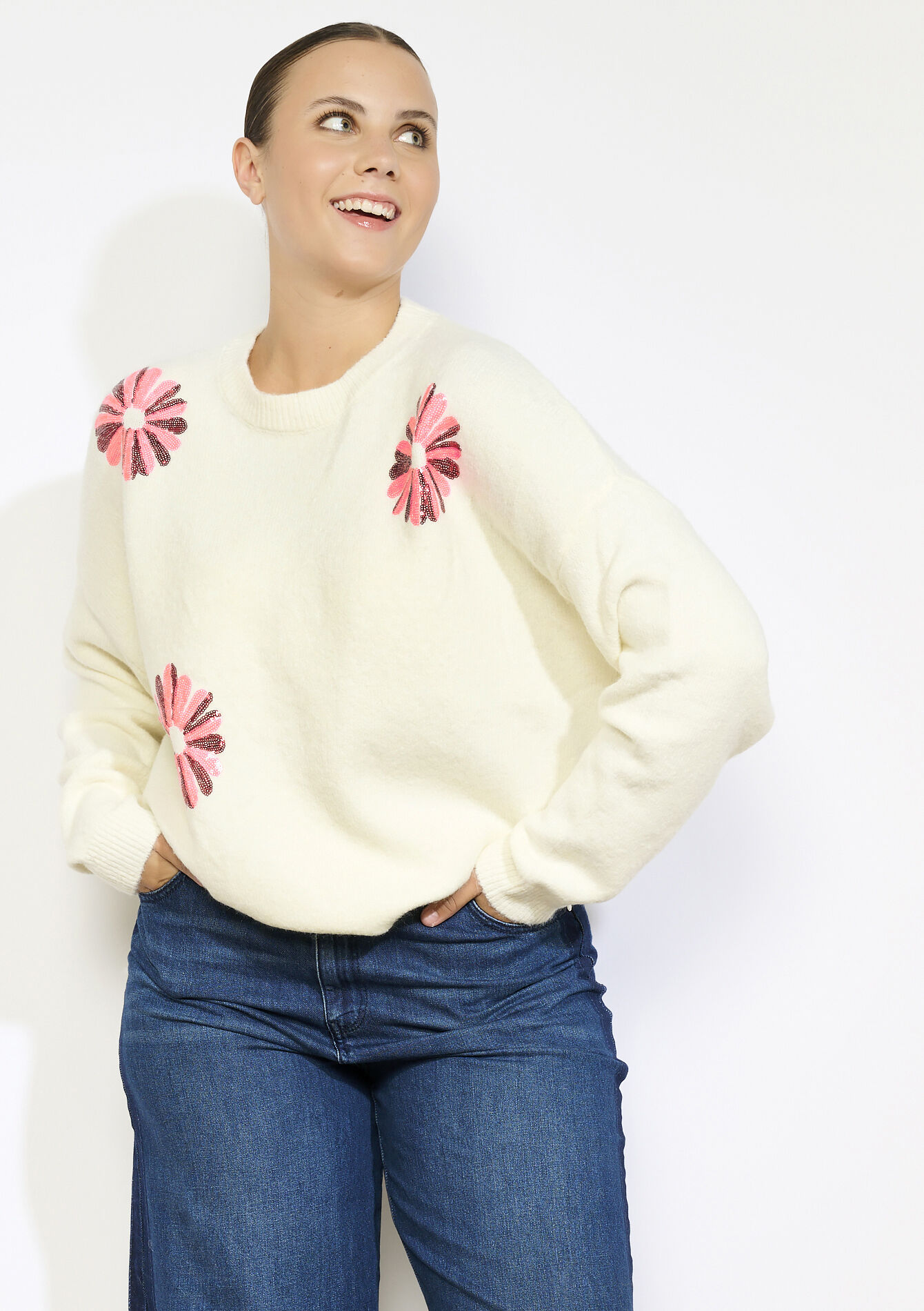 Zachte trui met bloemen