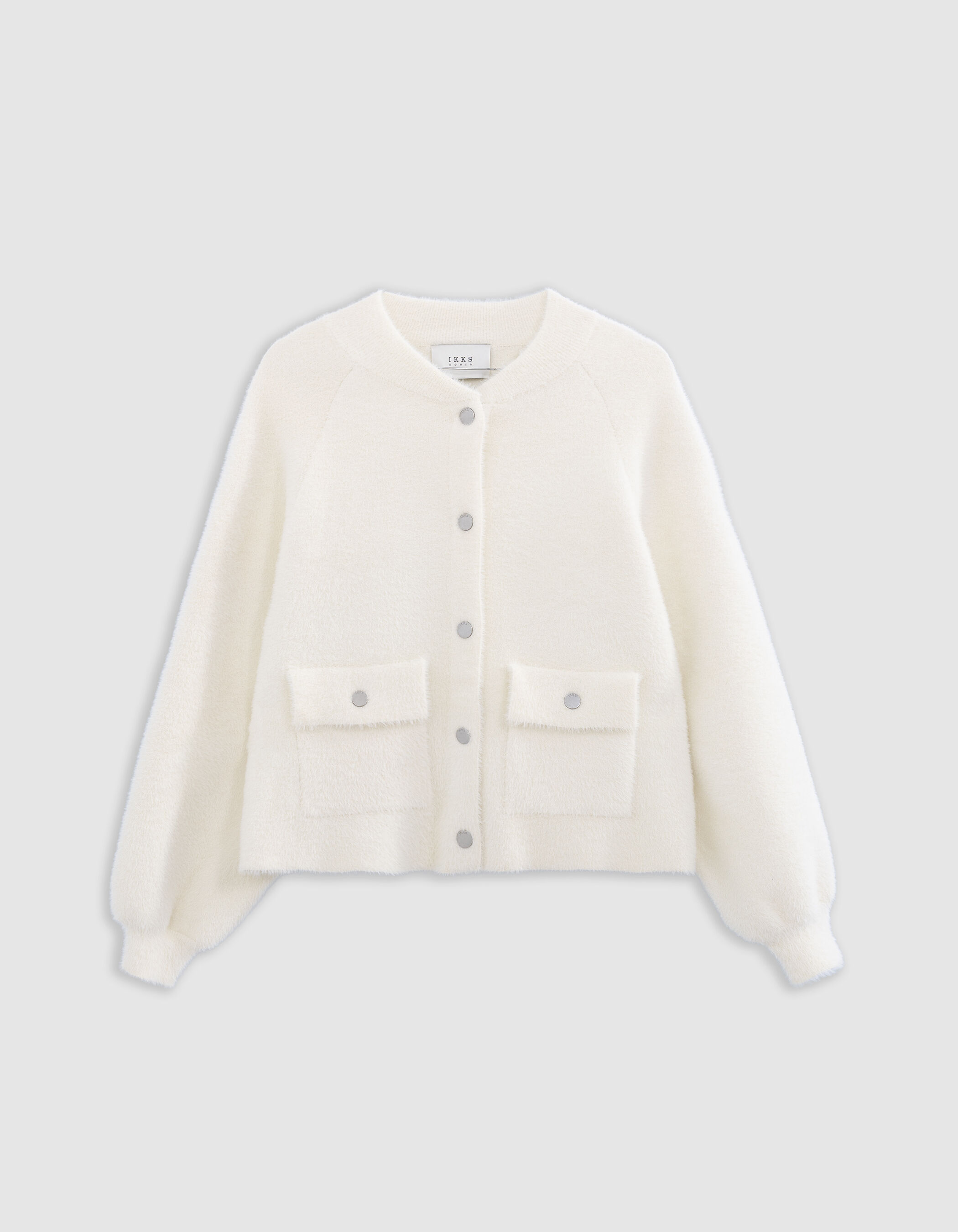 Cardigan blanc tricot duveteux poches à rabat pressionné Femme