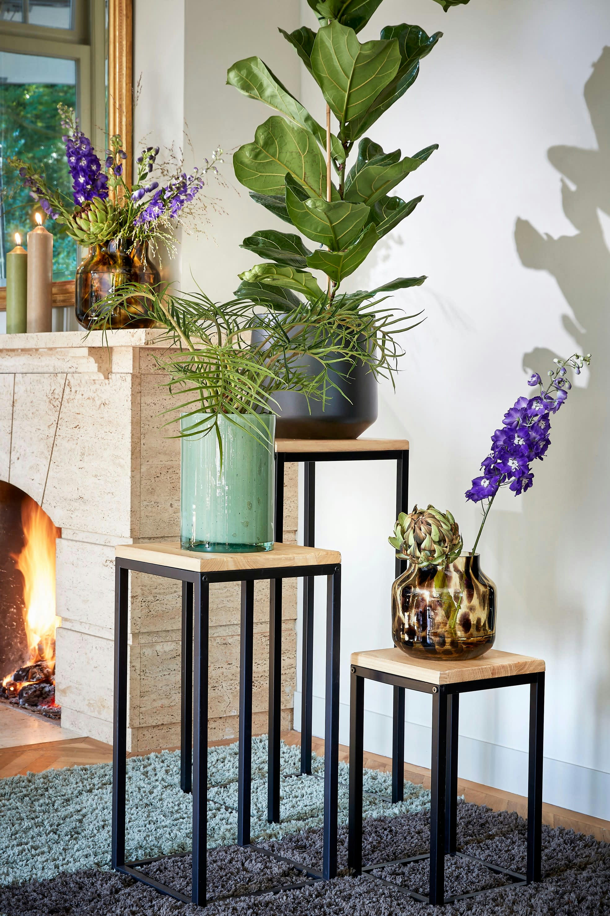 OSKAR - Table d'appoint en bois et métal noir H62