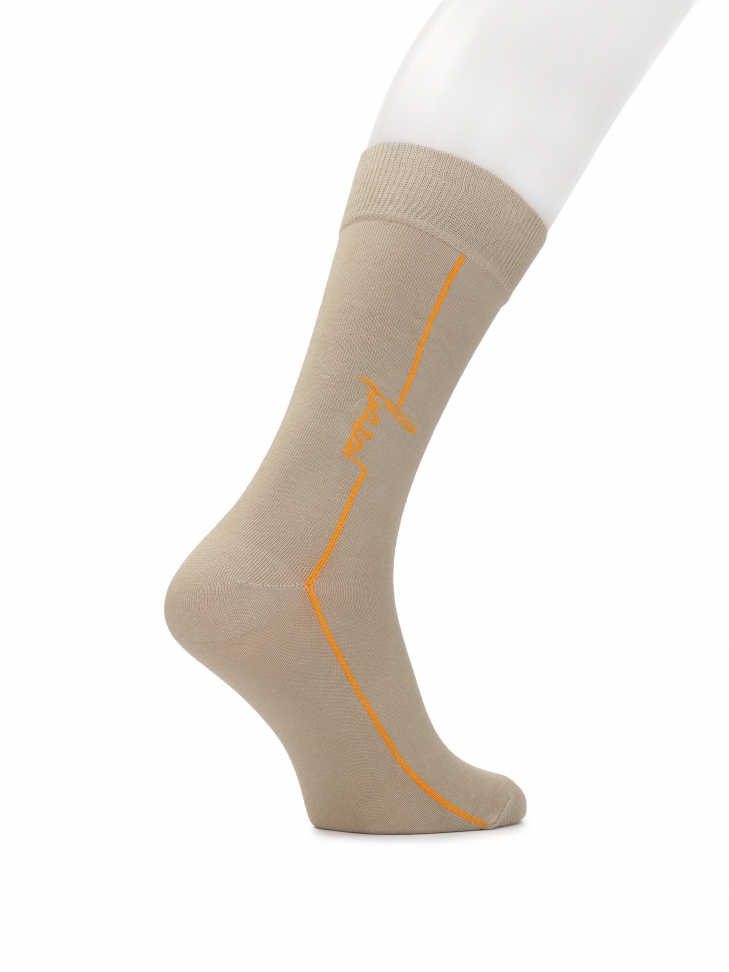 Beige men's socks made of high-quality cotton