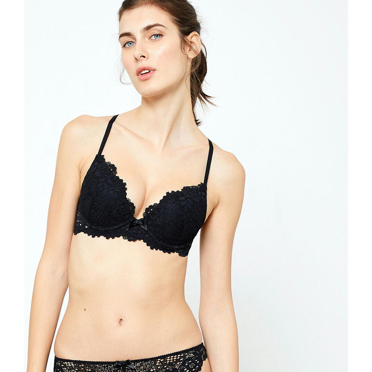 Soutien-gorge n°2 - push-up plongeant SUCCESS