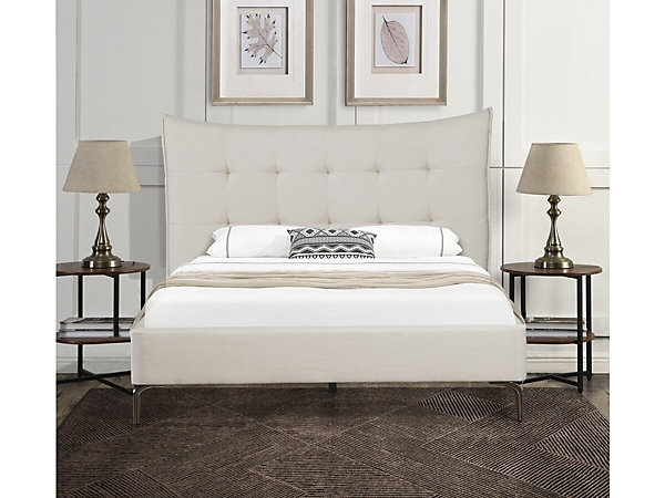 Lit double en tissu capitonné 