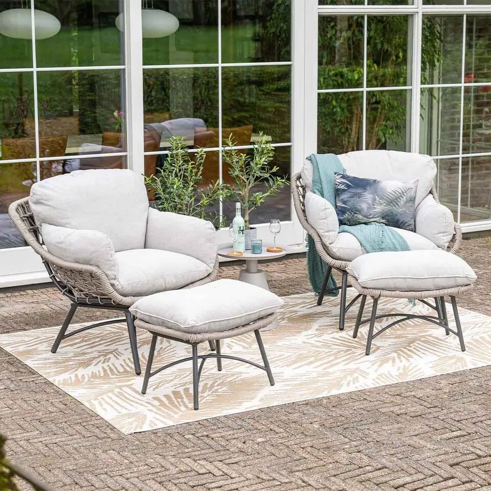 Garden Impressions Selene loungestoelen taupe - Tepa bijzettafel &Oslash;50cm
