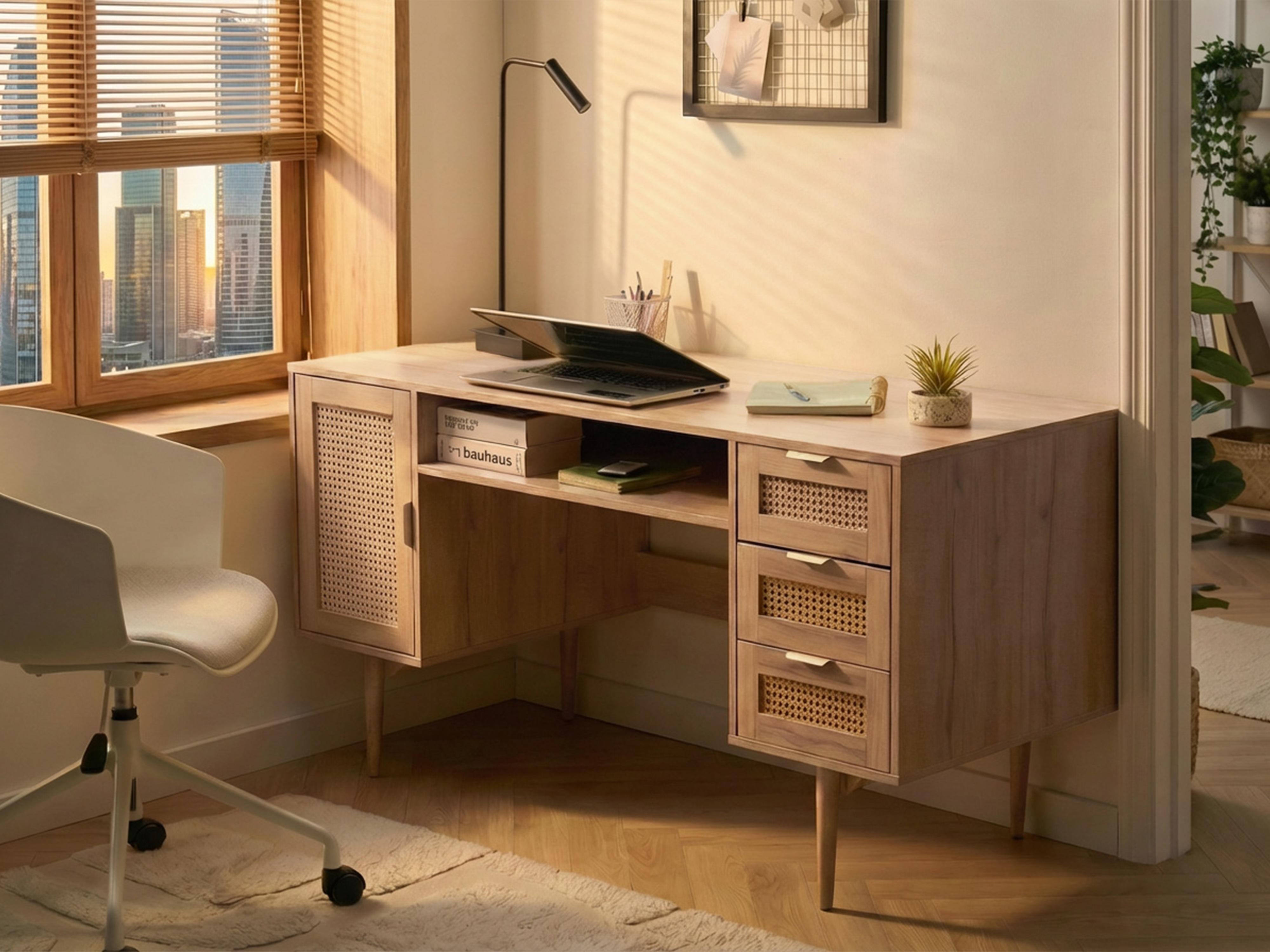 Home Office Desk RAFFRA Light Brown 140 cm 60 cm
