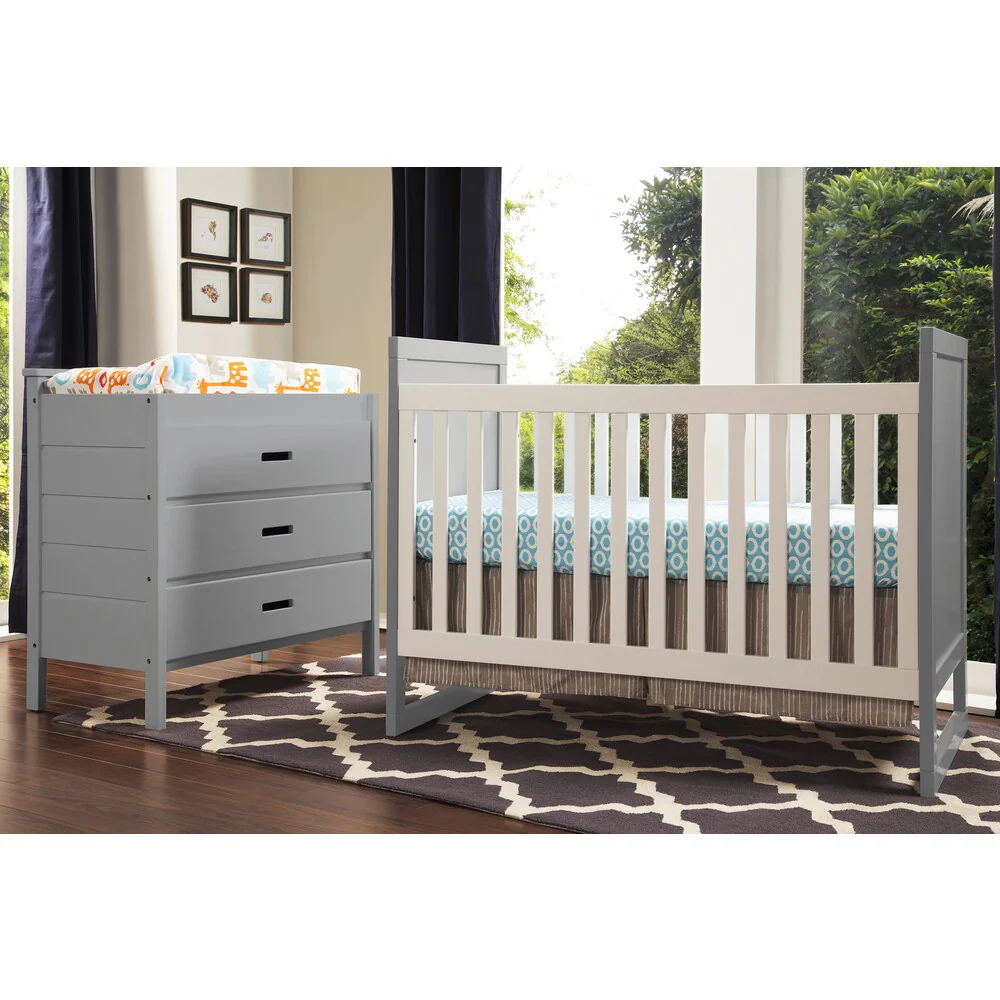 Modena Mod Two Tone 3-in-1 Convertible Crib