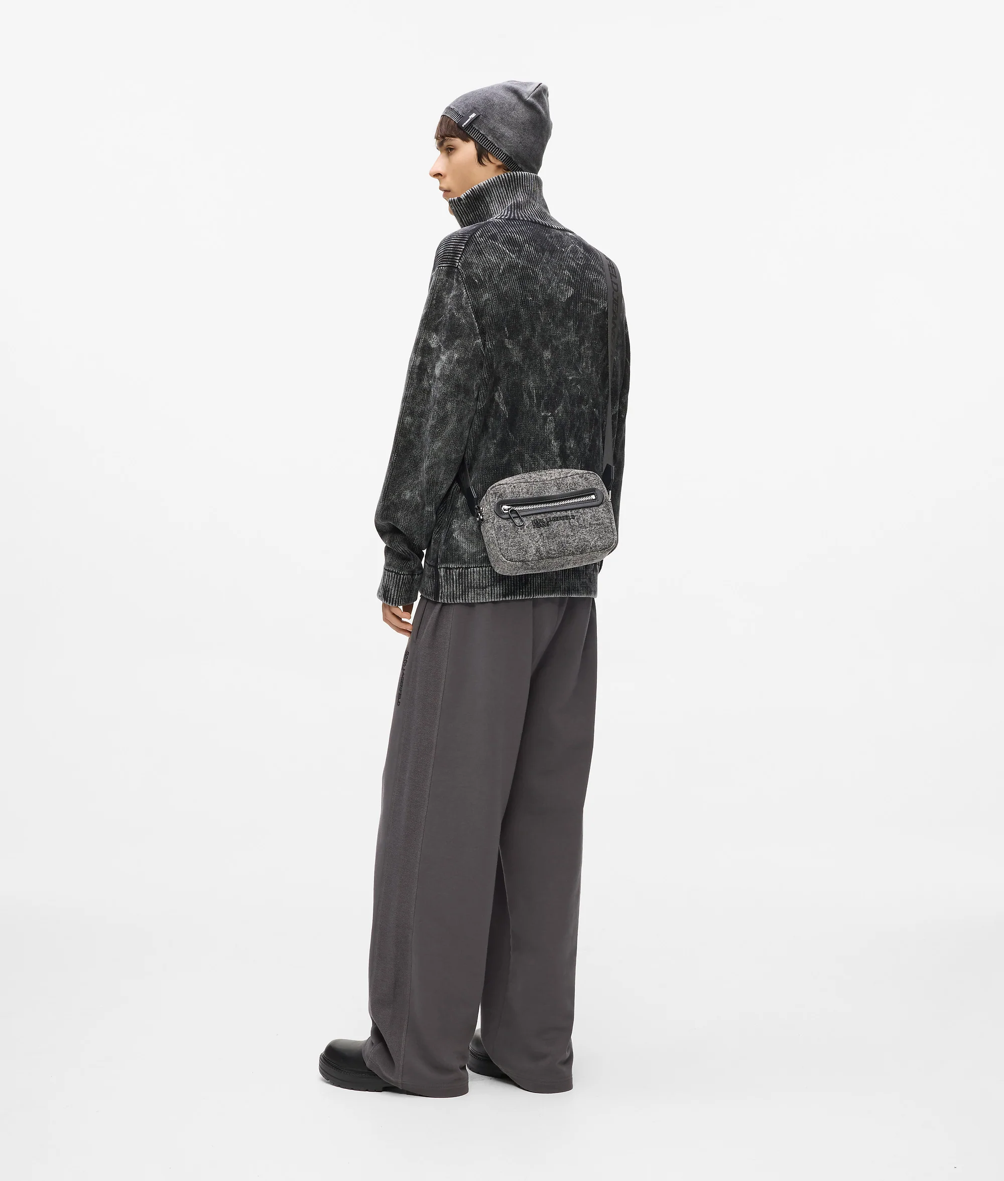 Sac bandoulière en denim délavé
