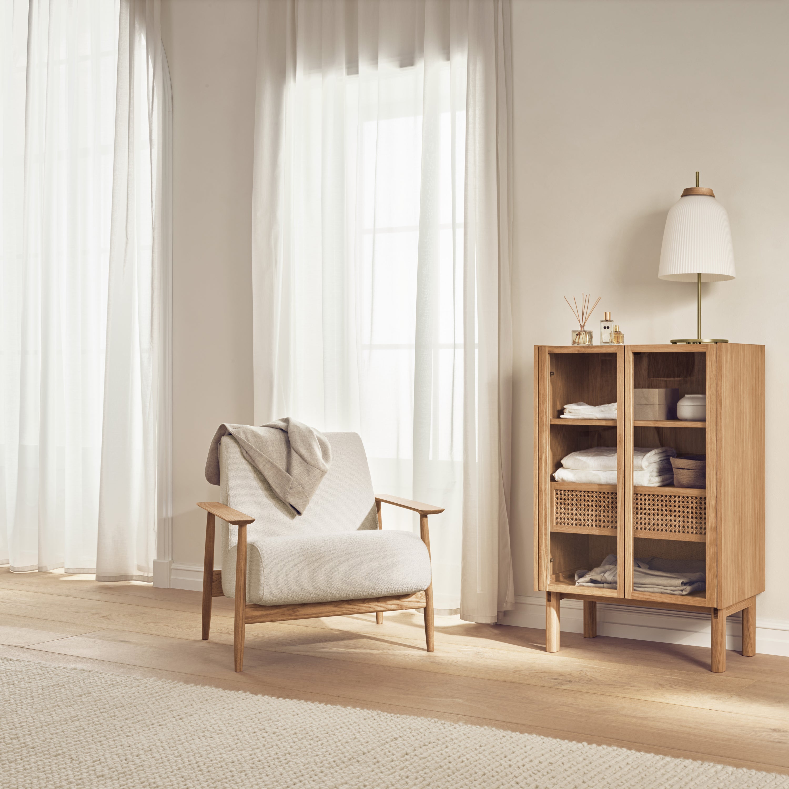 Bolia Cana Vitrinekast - Laag - Geolied Eiken