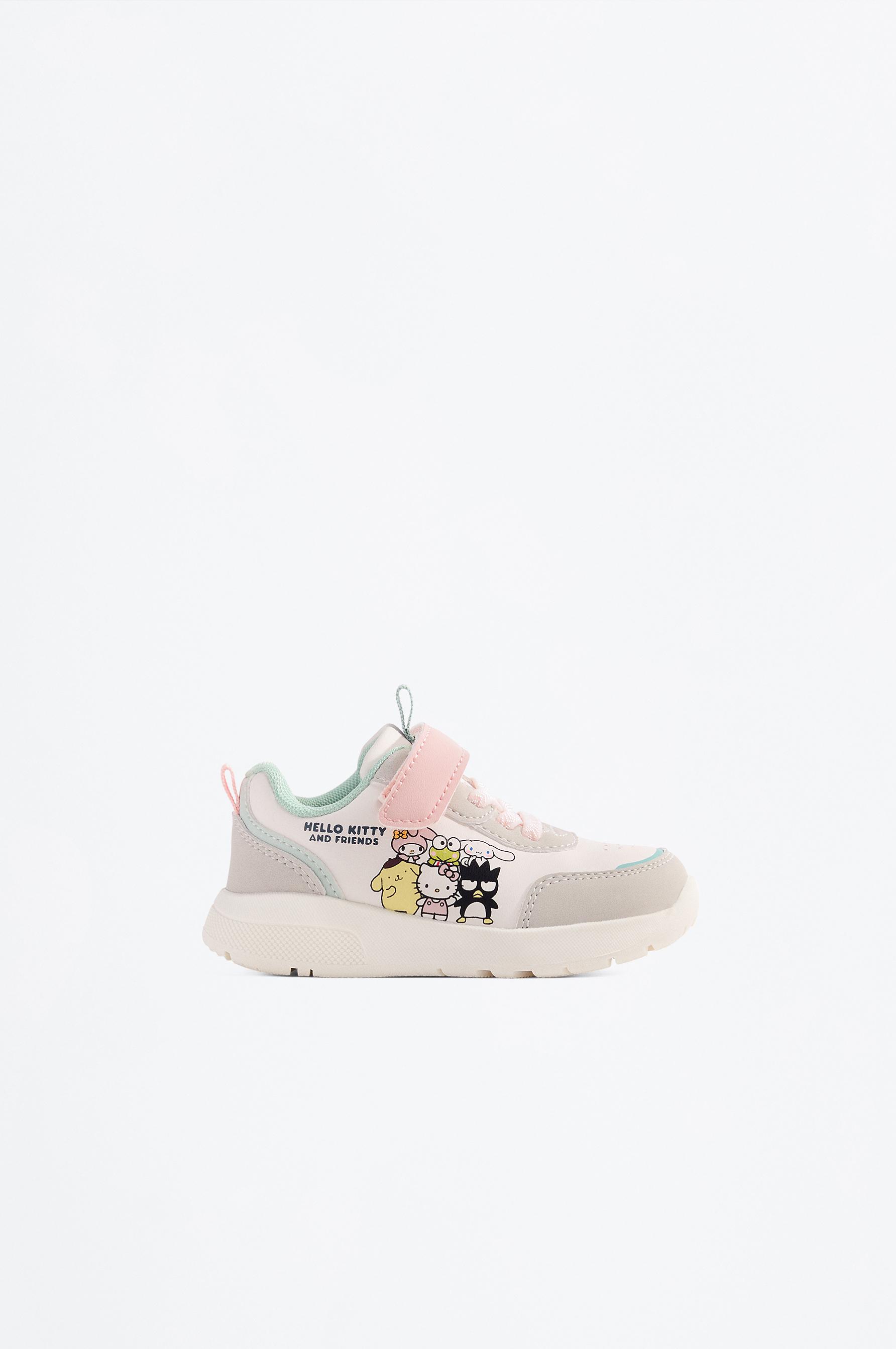 Deportivo Hello Kitty ©SANRIO Barefoot