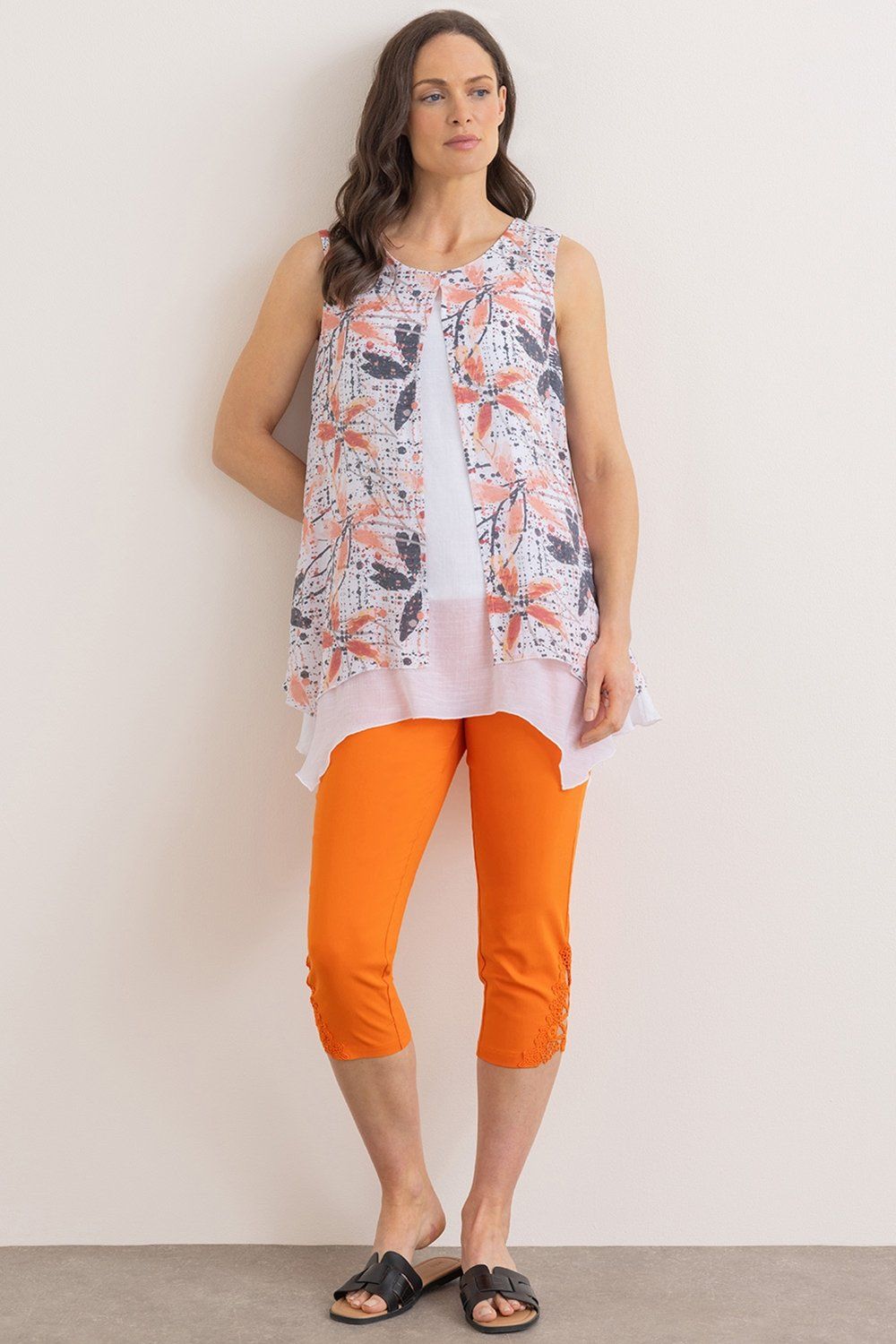 Klass. Sleeveless Printed Layered Top