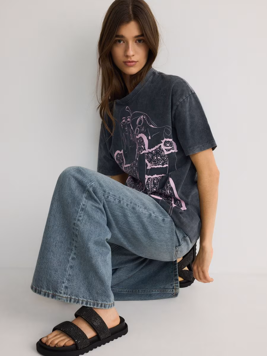 Ladies' T-Shirt
