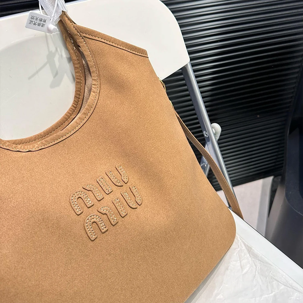Miumiu lvy suede leather bag