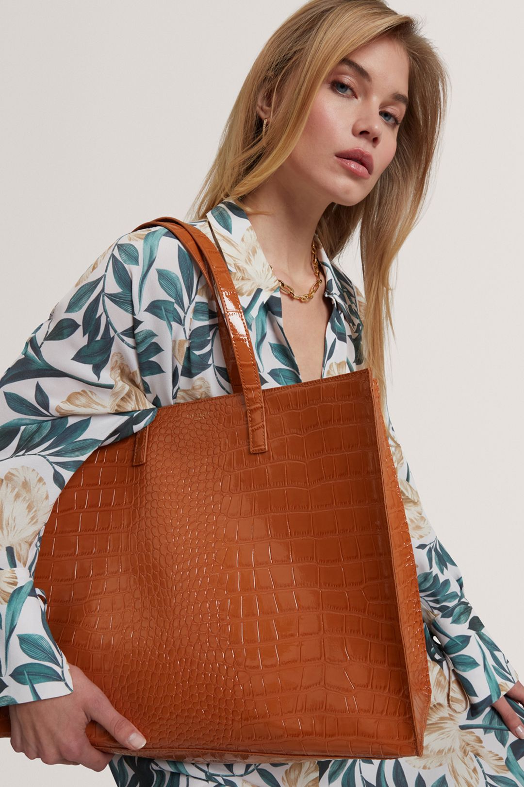 Ted Baker Wellma Croc Effect Extra Large Tote Icon Bag Tan