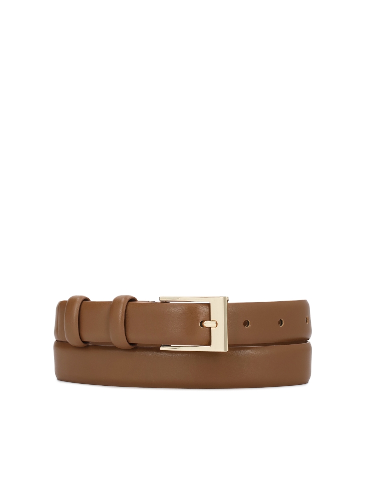 Narrow light brown belt with classic buckle
