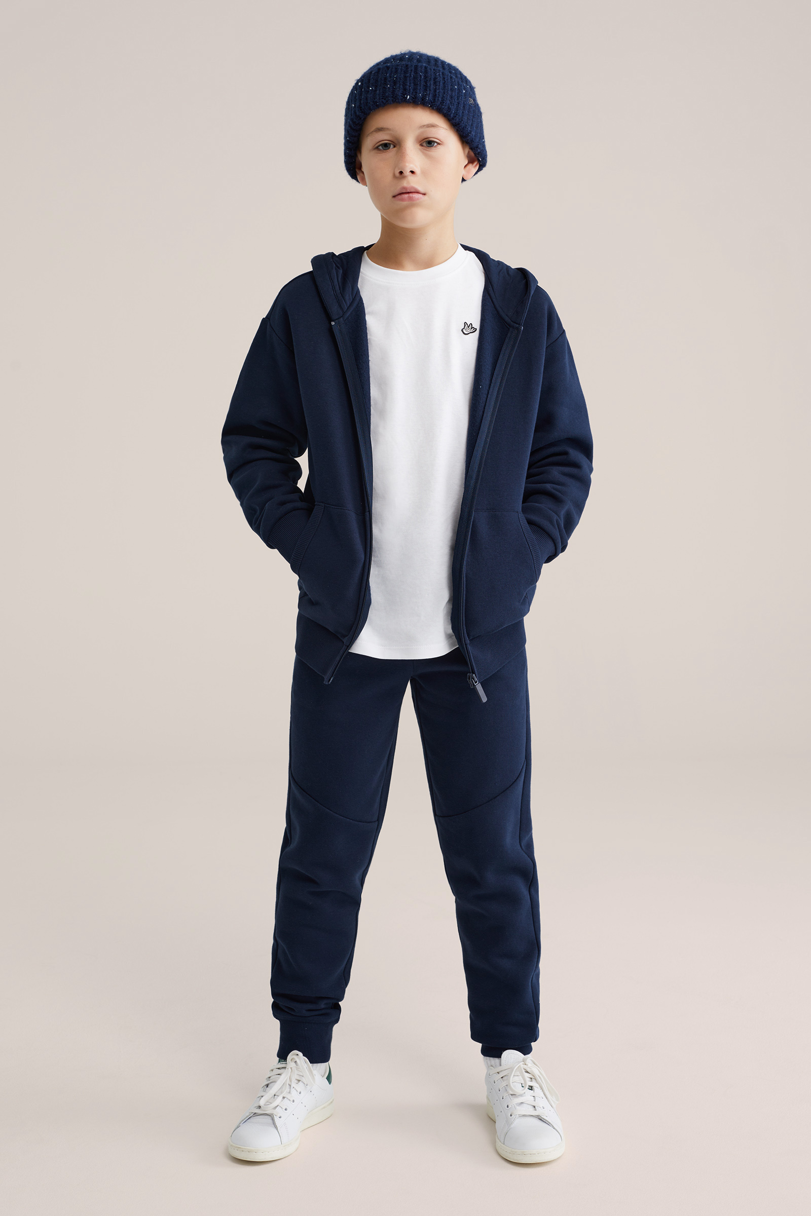 Jongens vest met capuchon en embroidery