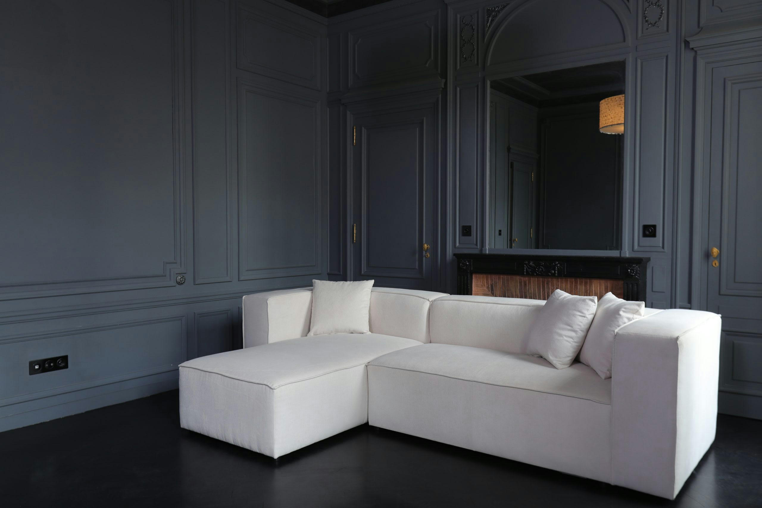 LIVAL - Canapé d'angle gauche modulable 4 places en velours côtelé beige