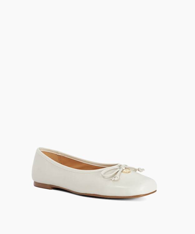 Harllowe Ecru - Leather Square Toe Ballet Flats