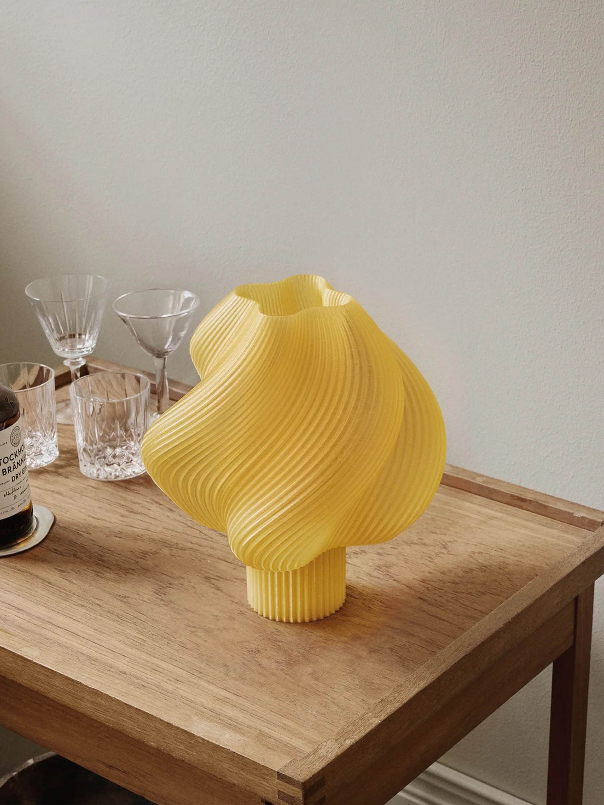 Dimmbare Tischlampe Soft Serve, in verschiedenen Größen