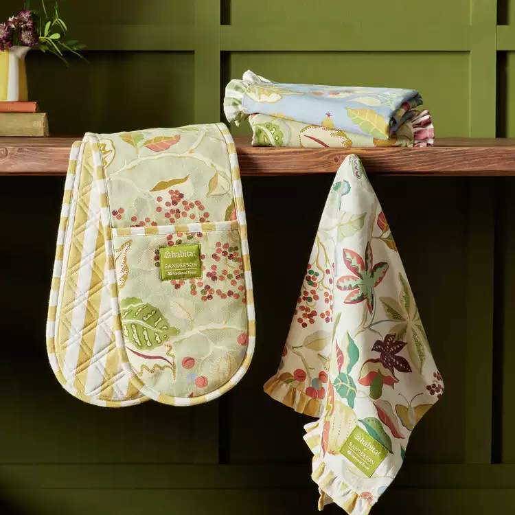 Habitat x Sanderson & National Trust Berries Textile Set