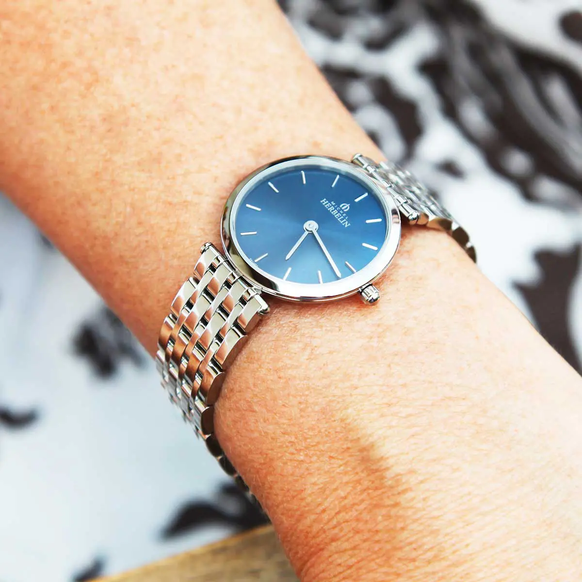 EPSILON – QUARTZ – ACIER & BLEU