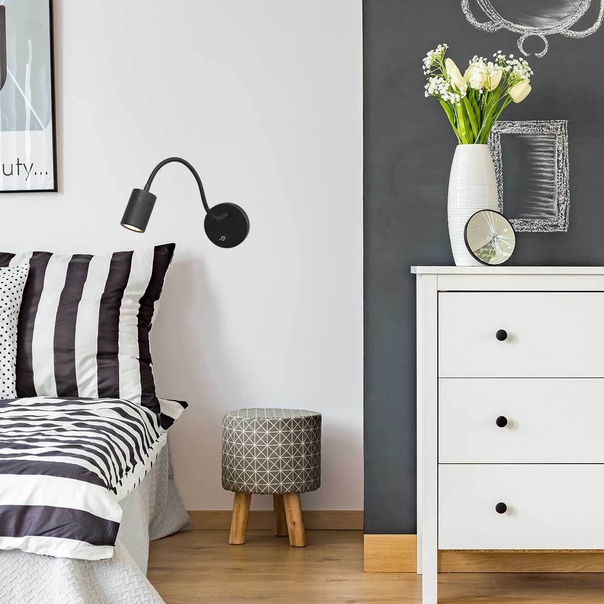 Mexlite - wandlamp - Upround - zwart - metaal staal - bedlampje -