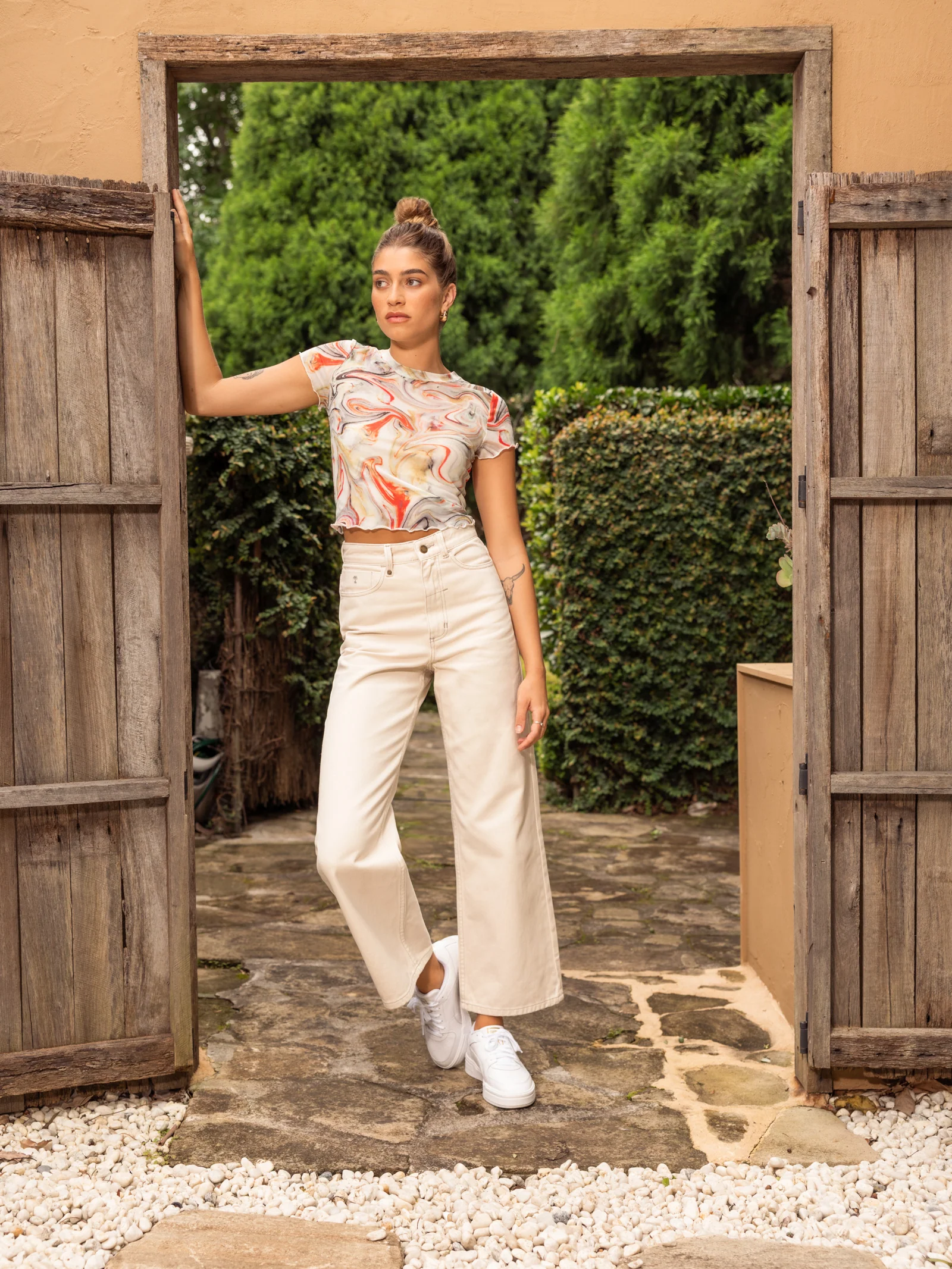 Holly Wide-Leg Jeans