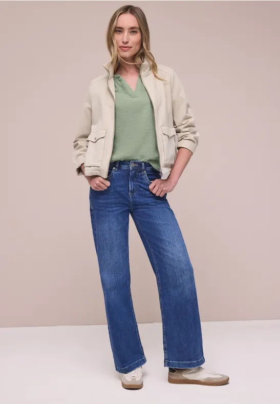 Kurzarm Bluse in Musselinqualität mit Turn-Up