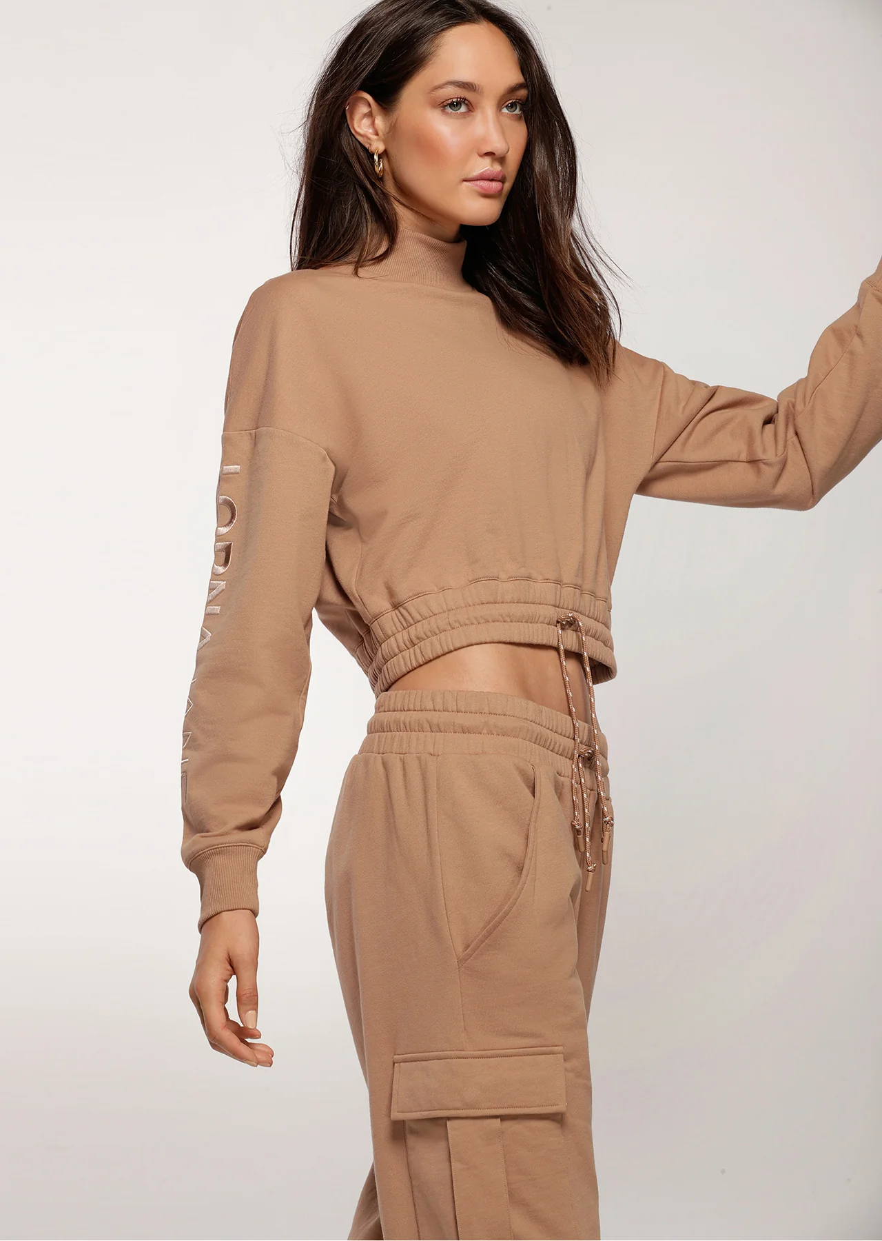 Ribbed Neck Iconic Sweat