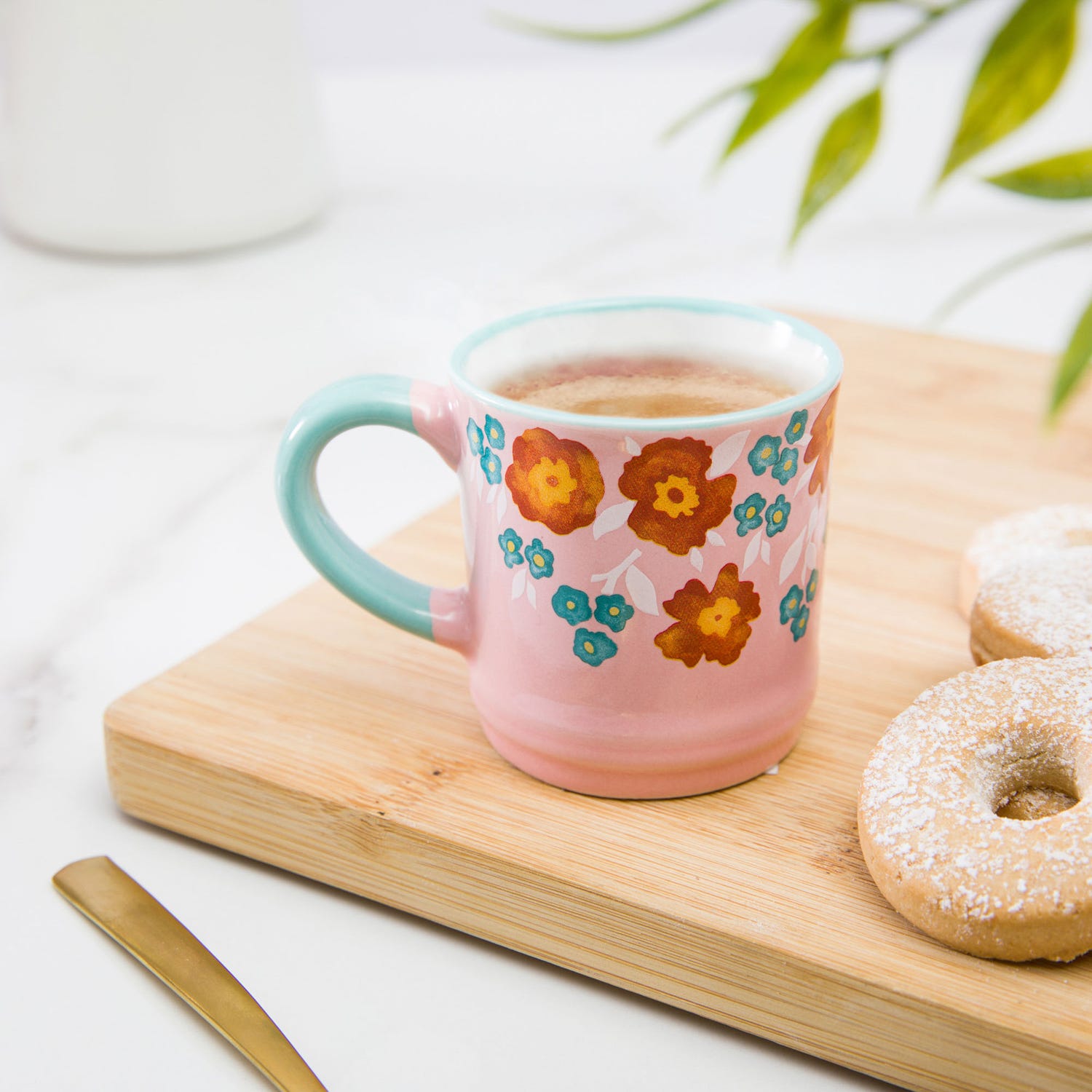 Tazzina caffè fiori 90 ml in porcellana azzurra e rosa