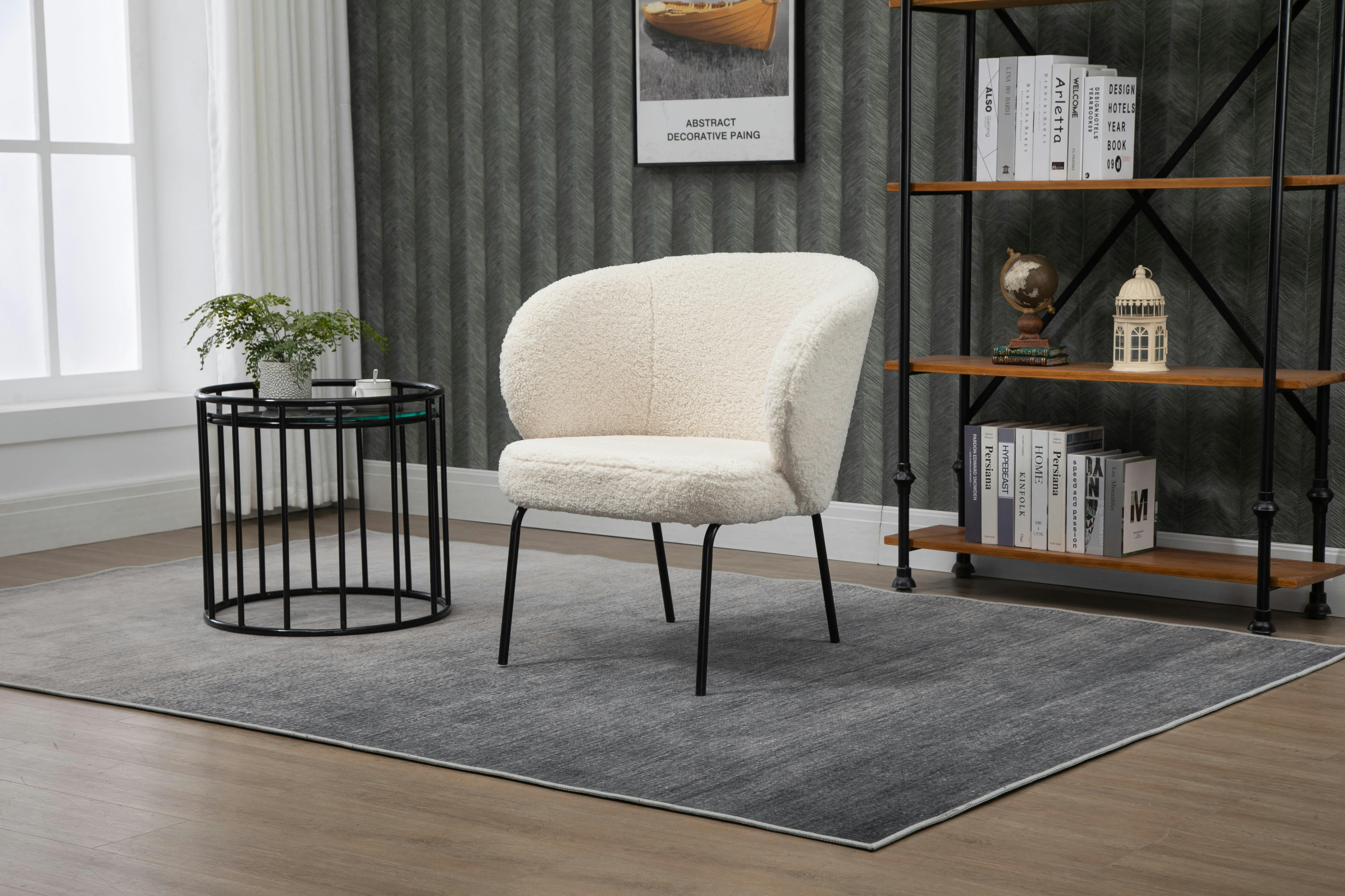 - Fauteuil de salon en métal et bouclettes blanches