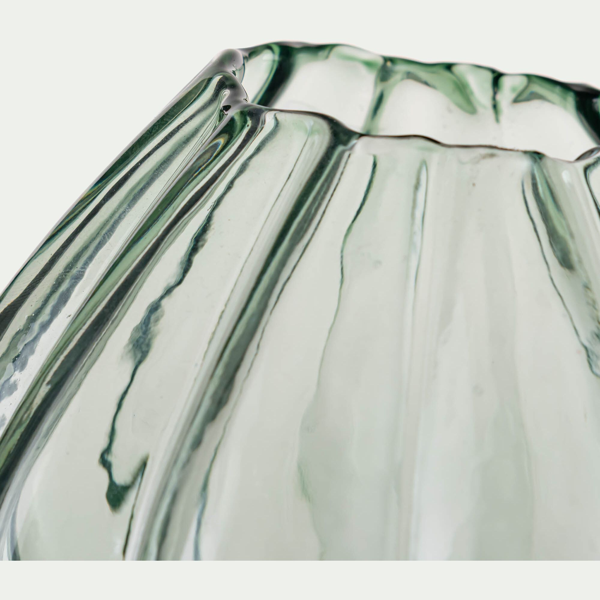 CATENAY - Petit vase en verre h12,3cm - vert